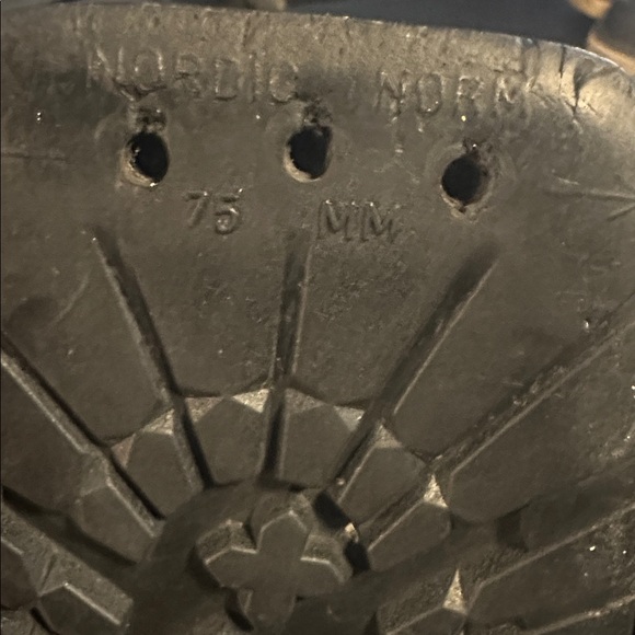 Merrell Ski Boots - Picture 11 of 16